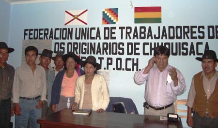 Organizaciones campesinas e indígenas de Chuquisaca (Foto: Indymedia)